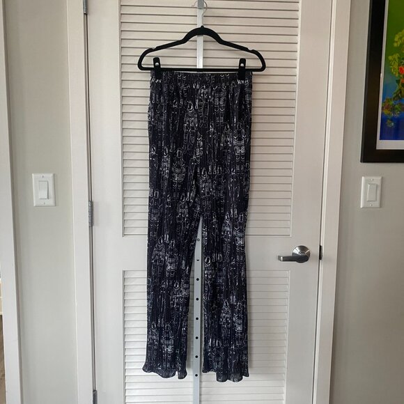 NWT Dressed in LALA Interstellar Astronauts Long Sleeve Plissé Set, Size S - Picture 7 of 15